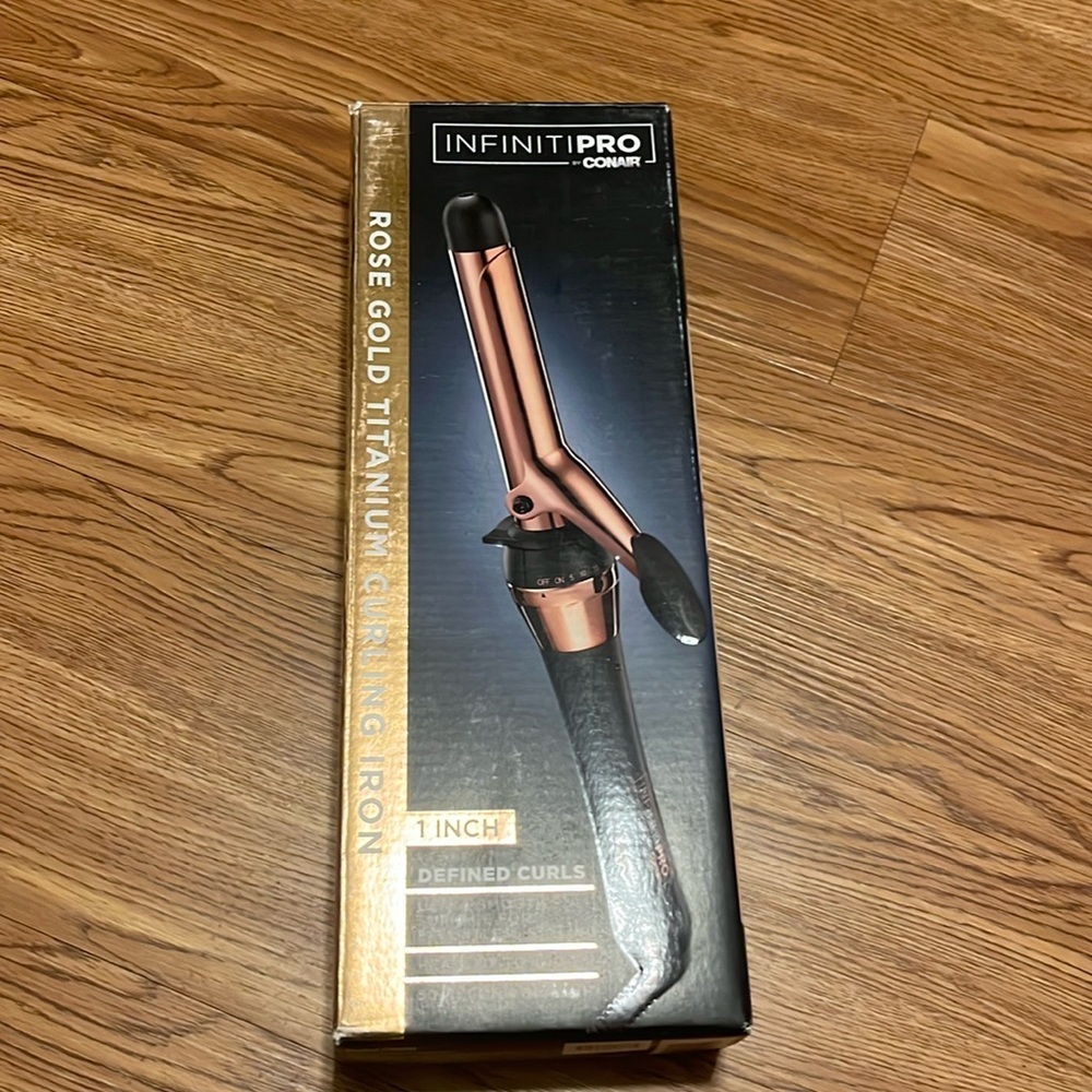 Conair INFINITIPRO BY Titanium 1-Inch Curling Iron Black/Rose Gold